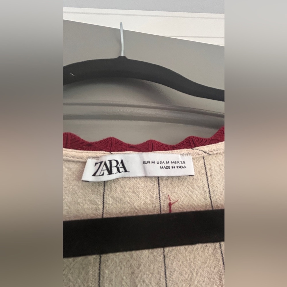 Zara Women's Cream and Burgundy Dress - Picture 4 of 6